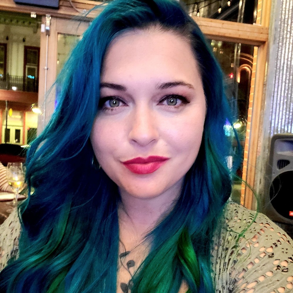 Meet your Posher, Nichole